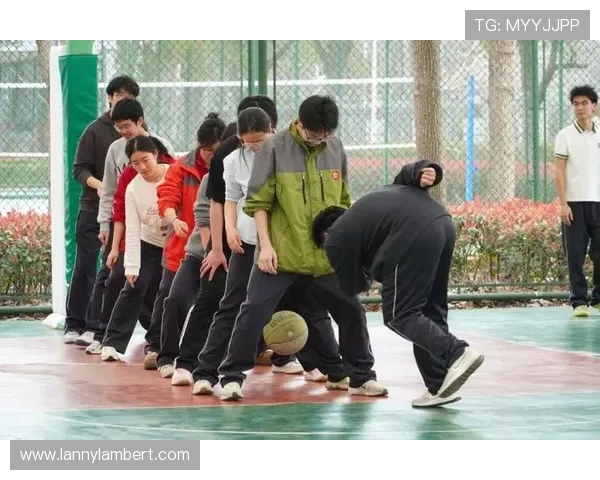 乐动体育赛事背后的故事：运动员、志愿者与幕后工作人员的精彩拼搏